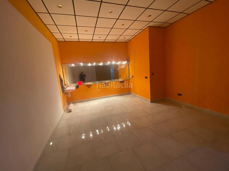 Foto 5abbe11d-7c9d-487c-a7d0-16b826b1912d. Locale commerciale in maestro barbieri 2 in Centro Castro - Urdiales