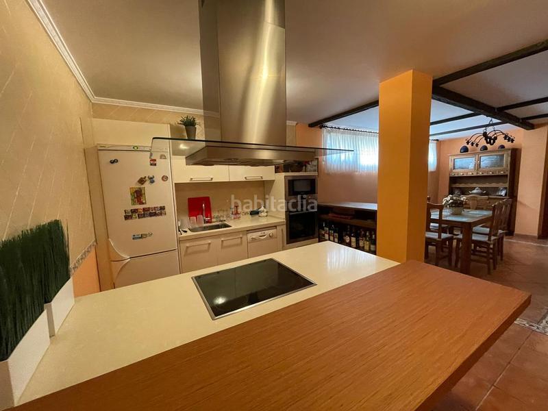 Foto 1306fecf-359f-4b01-a5d6-bb62d594e517. Casa en paco labiano 5 en Playa Ostende Castro - Urdiales
