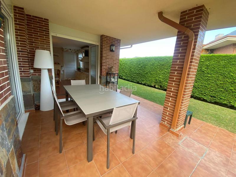 Foto 022f1135-ff22-4d8d-93cf-0b14e7fb578c. Haus in paco labiano 5 in Playa Ostende Castro - Urdiales