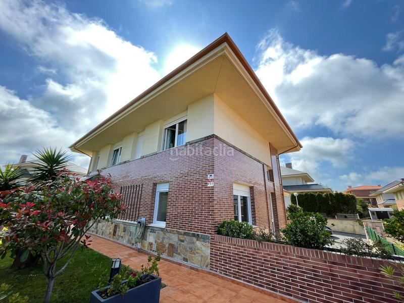 Foto 2ca5b252-5a5c-4312-85b1-bbc896f20d19. Haus in paco labiano 5 in Playa Ostende Castro - Urdiales