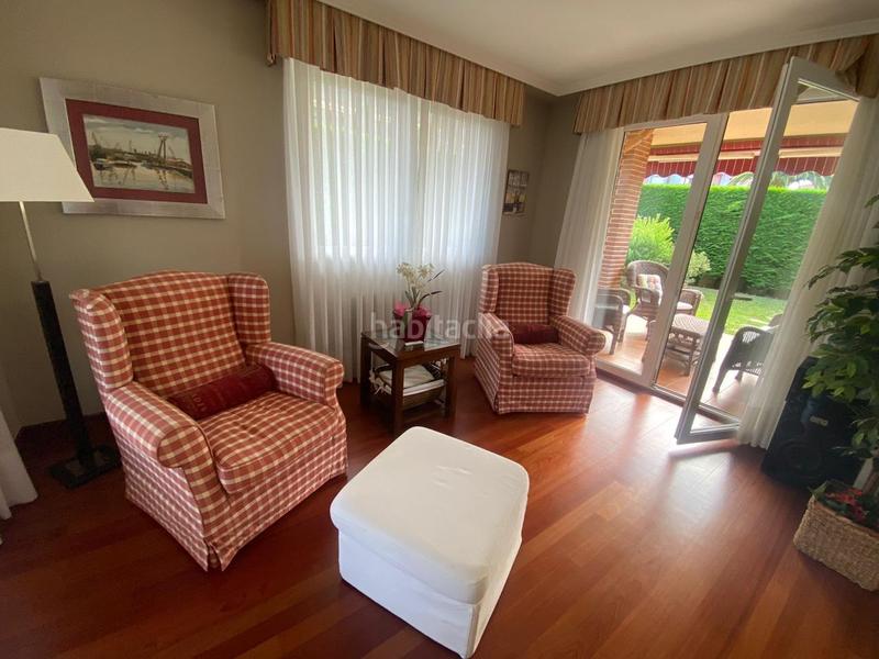 Foto 48b260d7-67de-4d3e-9220-dd2e6c2a5590. Haus in paco labiano 5 in Playa Ostende Castro - Urdiales