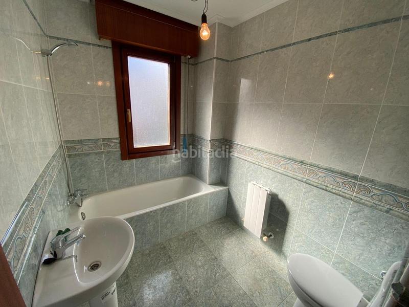 Foto f25598d0-900e-46e7-a131-ac81ef1452e3. Casa adosada en Samano Castro - Urdiales