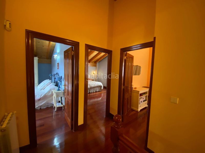 Foto 17f9b269-506e-4fab-82ee-4926ce041710. Casa amb calefacció aparcament a Samano Castro - Urdiales