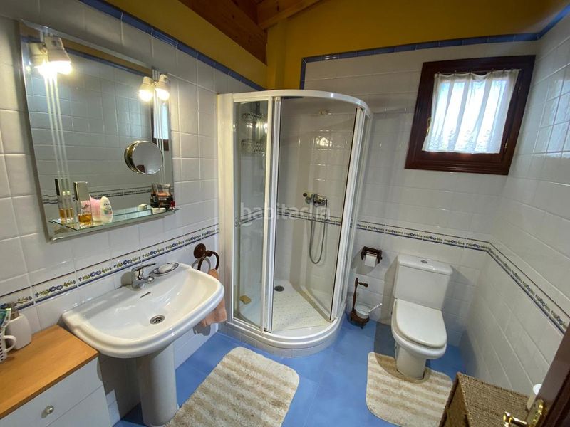 Foto 6de31a2b-fba9-4ed8-bf5a-fba888615052. Casa amb calefacció aparcament a Samano Castro - Urdiales