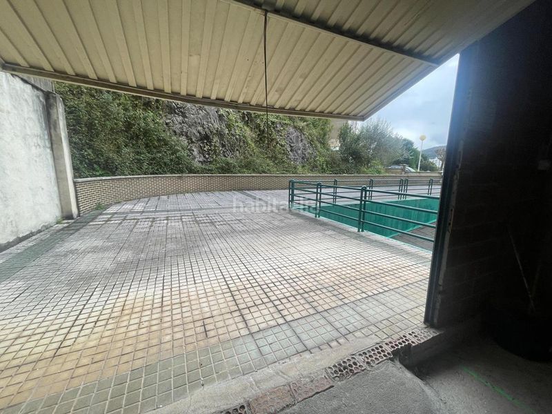 Foto c1b0c7b1-d3b5-437c-89f5-5f083b8976de. Local comercial a Playa Ostende Castro - Urdiales