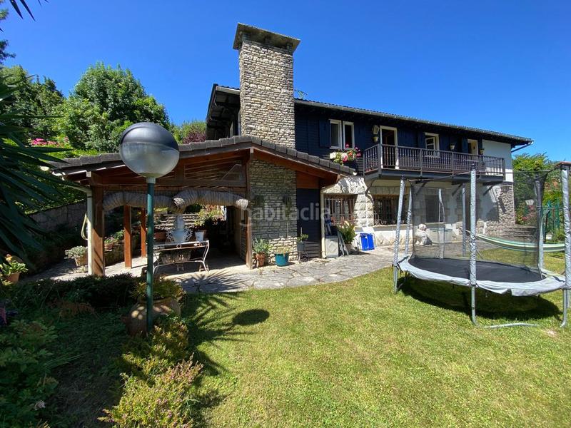 Foto 0083e9c2-3d24-40b1-85d9-d023d649538d. Casa a barrio brazomar 46 a Cotolino Castro - Urdiales