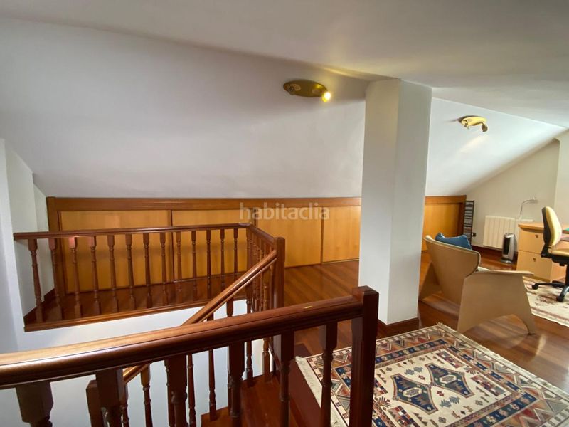 Foto 05f7518b-64a1-4c45-a835-d9e8605cec62. Casa aparellada amb calefacció aparcament a Centro Castro - Urdiales