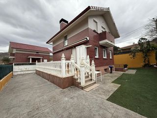 House in Barrio sámano 40
