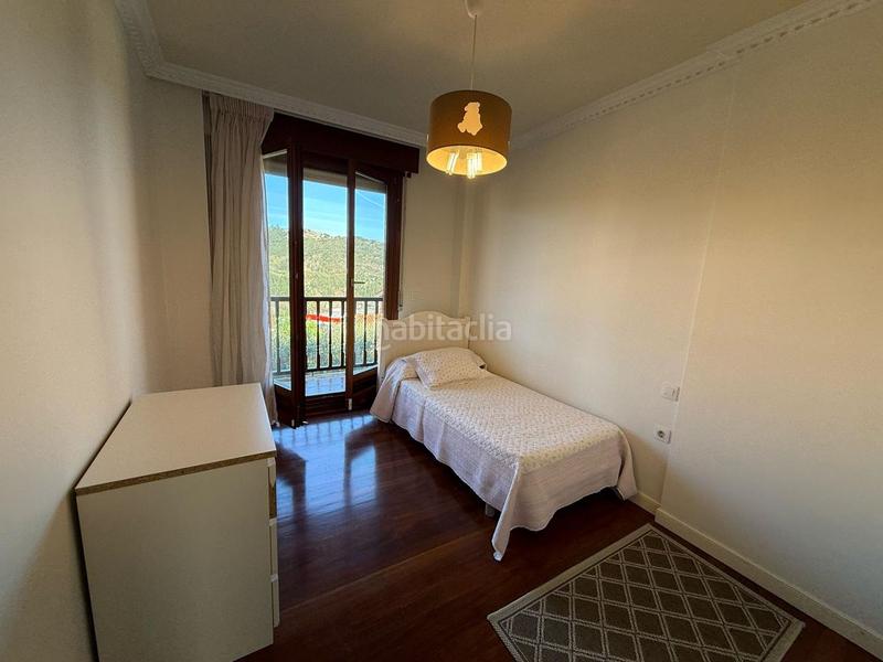 Foto 1a6fbb03-c07b-4c81-8aba-209ac9f84bf7. Casa en barrio brazomar 68 en Cotolino Castro - Urdiales