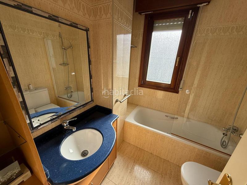 Foto 5a6dc66b-3fb6-469e-9a88-e96a9324fc5f. Casa en barrio brazomar 68 en Cotolino Castro - Urdiales