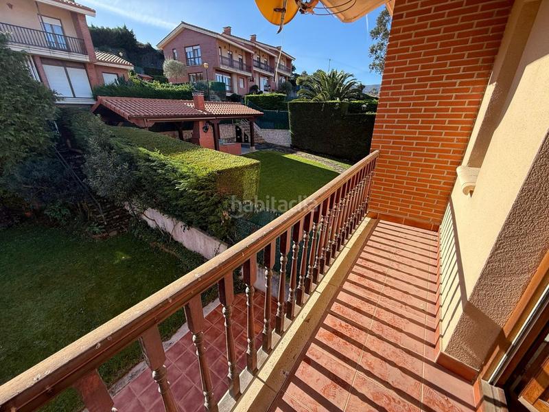 Foto 752026ad-c42a-4fdd-b20c-324deedff675. Casa en barrio brazomar 68 en Cotolino Castro - Urdiales