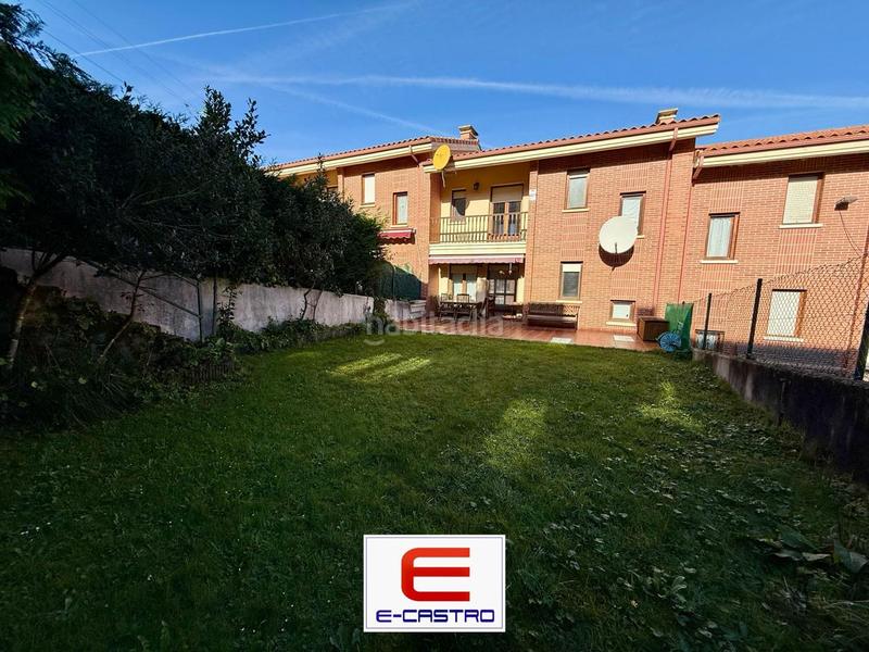 Foto ac6a6465-02cf-405a-9f47-3ed92a29512b. Casa en barrio brazomar 68 en Cotolino Castro - Urdiales