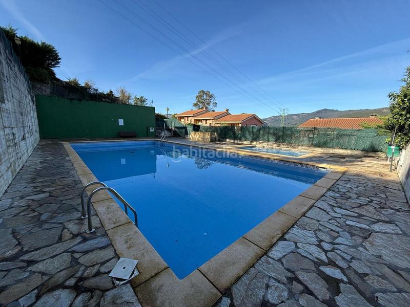 Foto b84b3e74-7a74-40e3-be76-d4a2513ebc5b. Casa en barrio brazomar 68 en Cotolino Castro - Urdiales