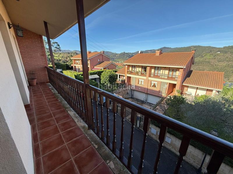 Foto edd96311-683e-4e65-9897-416f898a3b17. Casa en barrio brazomar 68 en Cotolino Castro - Urdiales