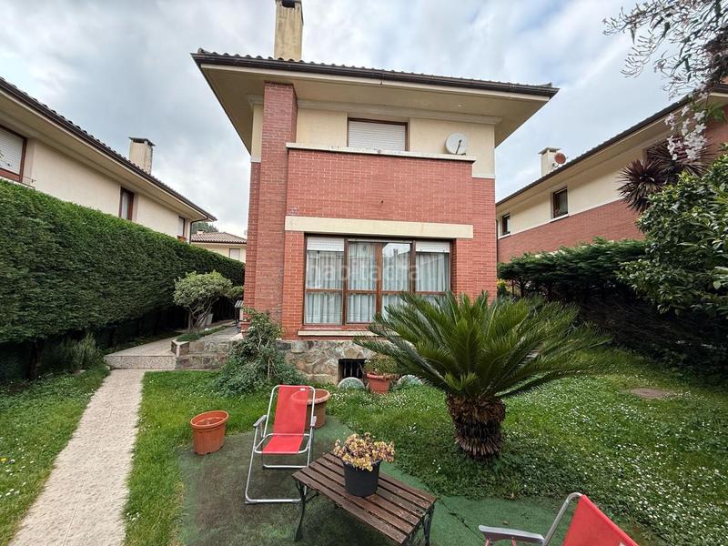 Foto 669584f5-61f5-4bef-9b47-e541e21785ed. Casa en Mioño-Santullán Castro - Urdiales
