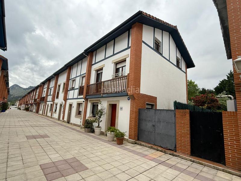 Foto 7eb63a81-6ec2-4b2b-a137-1c84bbbaa80c. Semi detached house with heating pool in Mioño-Santullán Castro - Urdiales