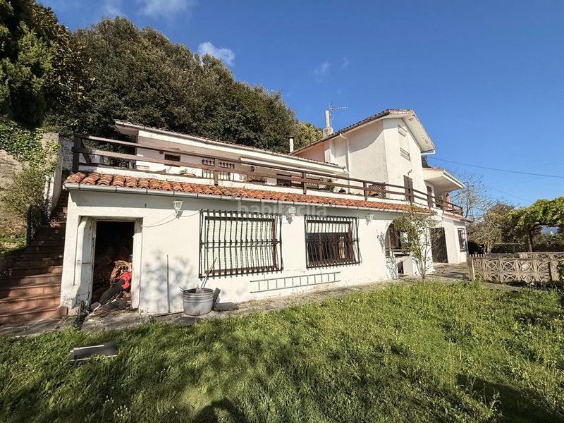 Foto ad2ead5d-b2aa-4d1d-89bb-a740a534bf79. Casa amb calefacció aparcament a Santoña
