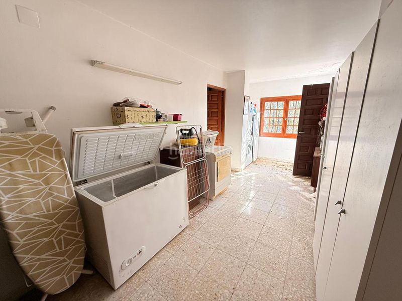 Foto ba767c00-a775-48a0-8a90-b6ae54df79e3. Casa amb calefacció aparcament a Santoña