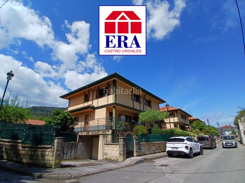 Foto 2d39cbb5-26a0-4487-b650-26647fec37c4. Casa adosada en barrio otañes 77 gran oportunidad de inversión! en Castro - Urdiales