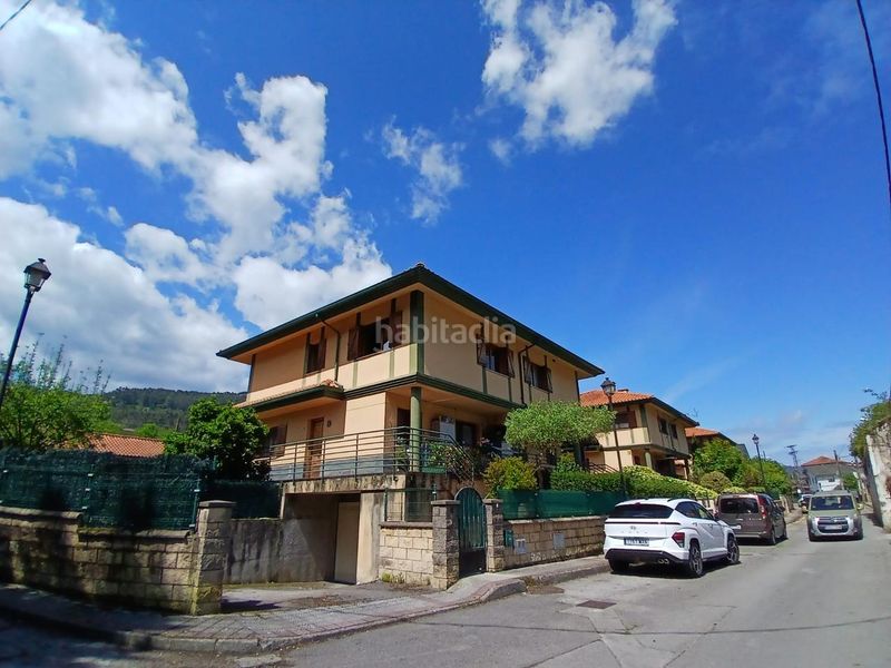 Foto c616faa9-f3da-4fcf-8e19-a23974982f84. Casa adosada en barrio otañes 77 gran oportunidad de inversión! en Castro - Urdiales