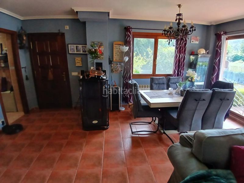 Foto d52eb93c-c2f4-4549-a044-8e60be39b6bd. Casa adosada en barrio otañes 77 gran oportunidad de inversión! en Castro - Urdiales