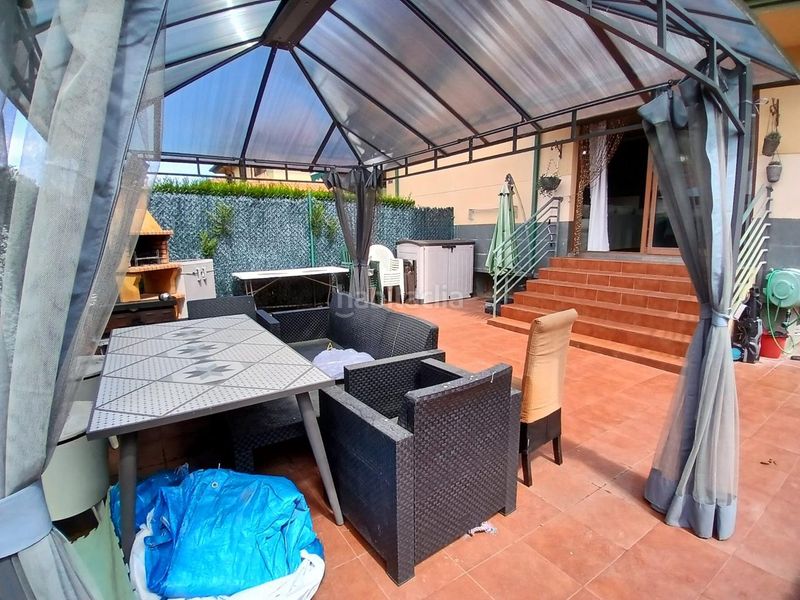 Foto fdea4b8d-f9eb-47e9-9cf5-d9ab231abcdd. Casa adosada en barrio otañes 77 gran oportunidad de inversión! en Castro - Urdiales