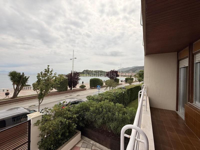 Foto a5d0704f-e415-49c3-82f0-bc5b8cac9ffe. Pis amb calefacció aparcament piscina a Brazomar Castro - Urdiales