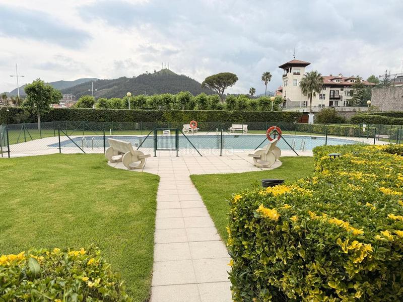 Foto c1b0212b-fd92-42ab-9452-f2cc5599fc44. Pis amb calefacció aparcament piscina a Brazomar Castro - Urdiales