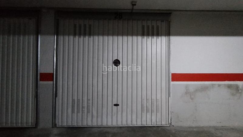Foto 1716f4e9-c774-49b5-8744-a9e38cb74a24. Autoparkplatz in los templarios 1 in Playa Ostende Castro - Urdiales