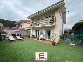 Maison jumelée  Barrio sámano-monteale