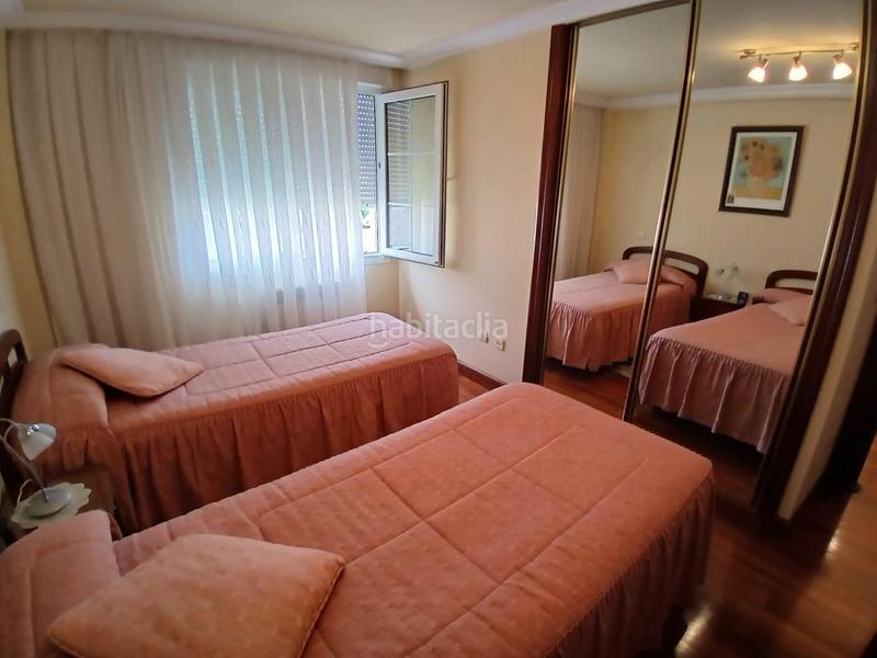 Foto a87a0444-c156-4355-b3ad-35777ef1e2f0. Casa adossada amb calefacció aparcament piscina a Castro - Urdiales