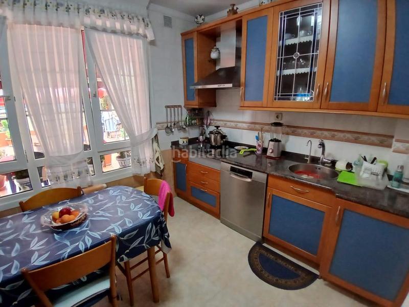 Foto d0913683-1594-46eb-85b0-26b374b64d55. Casa adossada amb calefacció aparcament piscina a Castro - Urdiales
