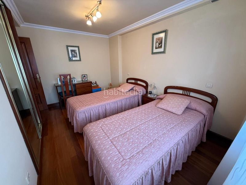 Foto e52f5d74-77f1-4fbf-a00c-566173c47a74. Casa adossada amb calefacció aparcament piscina a Castro - Urdiales