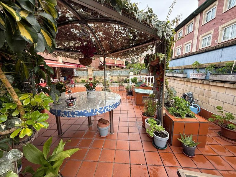 Foto e86dc53c-7295-4954-ad7d-3f154f491f3d. Casa adossada amb calefacció aparcament piscina a Castro - Urdiales