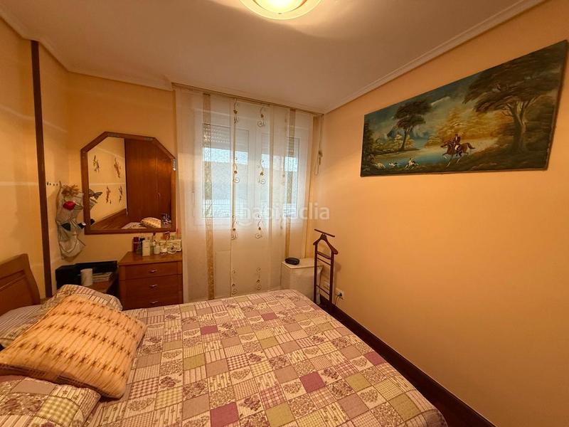 Foto 0ce1f992-3d0c-48d9-b35c-5d3800fcc3c9. Piano terra con riscaldamento parcheggio in Cotolino Castro - Urdiales