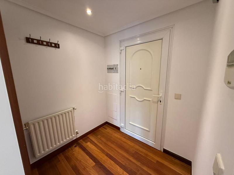Foto a16eb517-70f4-411e-a199-91418c18d764. Casa bifamiliare con riscaldamento parcheggio in Mioño-Santullán Castro - Urdiales