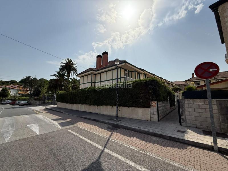 Foto d72c6c4c-07c2-4810-a9fd-e62b59f3aa2f. Casa bifamiliare con riscaldamento parcheggio in Mioño-Santullán Castro - Urdiales