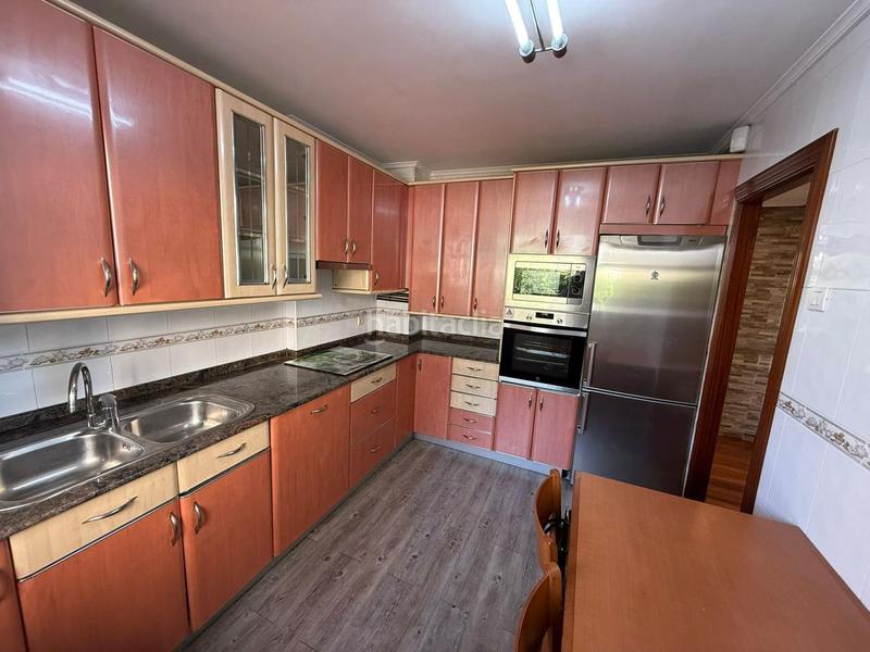 Foto f41875d1-05e4-4b7c-bafc-4796edb81690. Casa bifamiliare con riscaldamento parcheggio in Mioño-Santullán Castro - Urdiales