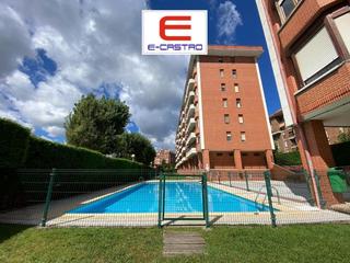 Penthouse in Menéndez Pelayo 51