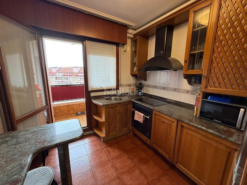 Foto ab3d6558-457e-4388-a598-b344547ab3cc. Penthouse in menéndez pelayo 51 in Brazomar Castro - Urdiales