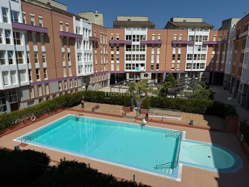 Foto e51fed37-4dc0-45bb-8350-63023af122b2. Pis amb calefacció piscina a Cotolino Castro - Urdiales