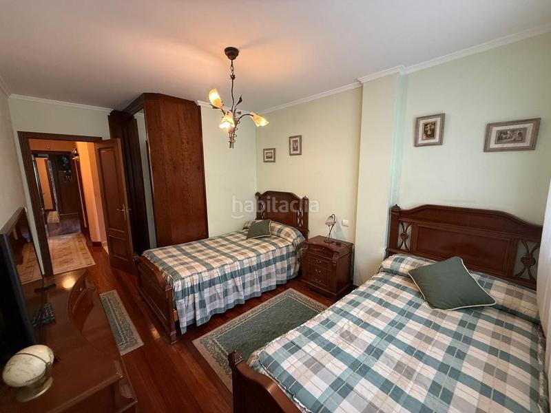 Foto 2cf2392e-4816-4dc2-8101-ea2f841231ef. Casa bifamiliare in de chinchapapa 2 in Cotolino Castro - Urdiales