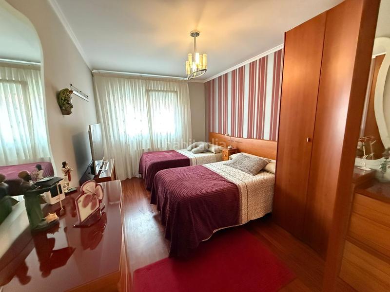 Foto f18af3ce-be3f-4864-9d02-5e58235b33ec. Casa bifamiliare in de chinchapapa 2 in Cotolino Castro - Urdiales