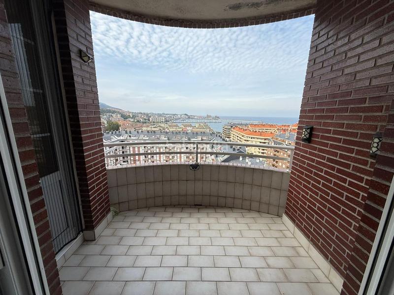 Foto 193f51d2-99f2-4704-a4d9-cdcf9ba300a8. Appartement dans ataúlfo argenta 6 dans Cotolino Castro - Urdiales