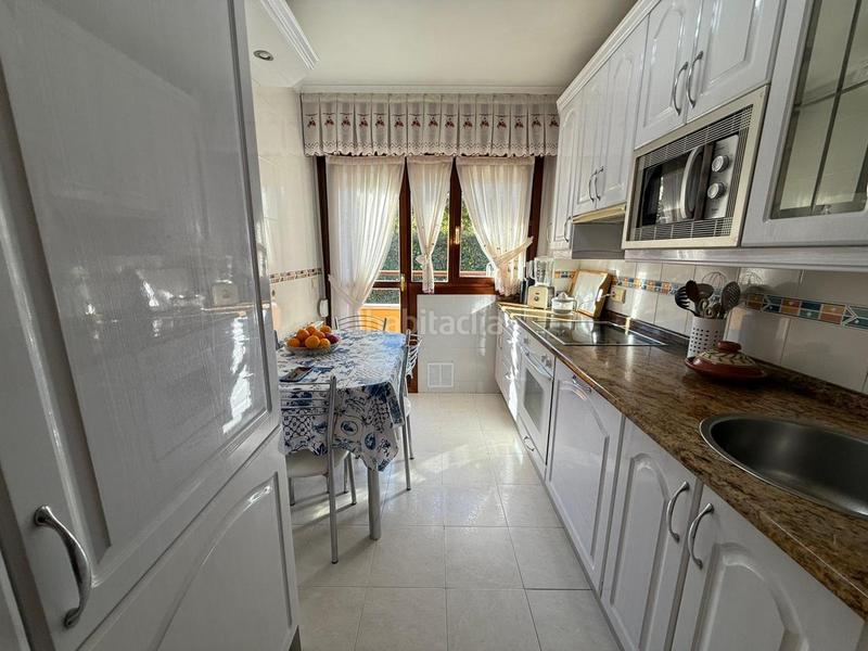 Foto 09806929-d99c-44af-a4a0-bd2795598c99. Appartement dans el hoyo 5 dans Playa Ostende Castro - Urdiales