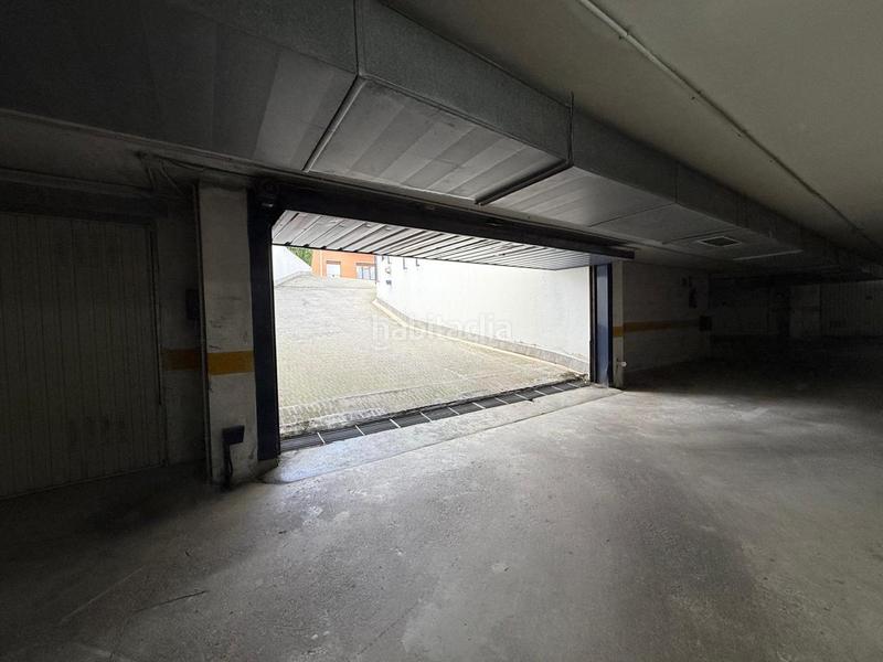 Foto 94aab1dc-adb1-4684-ba1e-7df8bb576c93. Autoparkplatz in padre basabe 4 in Playa Ostende Castro - Urdiales