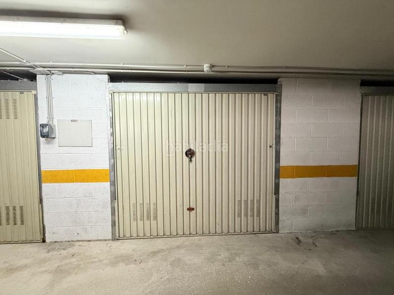 Foto b2629535-2376-4bb4-92d2-8d58ec643c29. Car parking in padre basabe 4 in Playa Ostende Castro - Urdiales