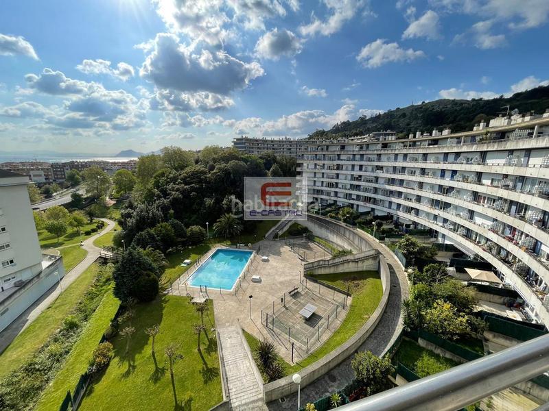 Foto af42d0a8-d2d0-4b7c-9d26-5fae82e0c1d1. Pis amb calefacció aparcament piscina a Centro Castro - Urdiales