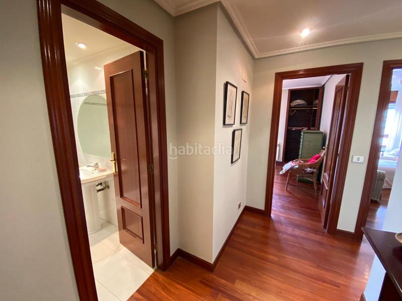Foto f4d6775c-f1d7-4cc7-a132-ad98724e1737. Piso en bajada del chorrillo 8 en Centro Castro - Urdiales
