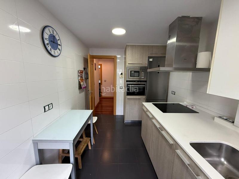 Foto 595a063b-2050-4c80-9e11-c649d5a8d884. Appartamento in leonardo rucabado 6 in Centro Castro - Urdiales